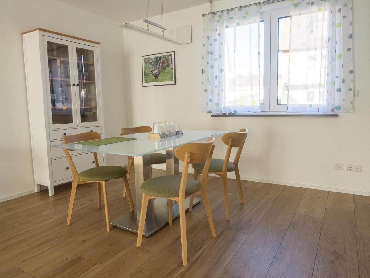 16Lilien Apartmentwohnung Waiblingen  Exterior foto